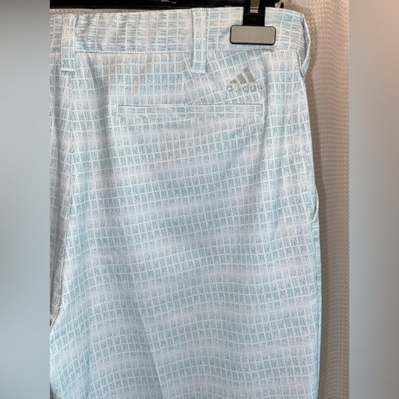 2/49$ Men’s ADIDAS light blue stretchy anti‎ slip Golf shorts size 32 - Picture 8 of 10